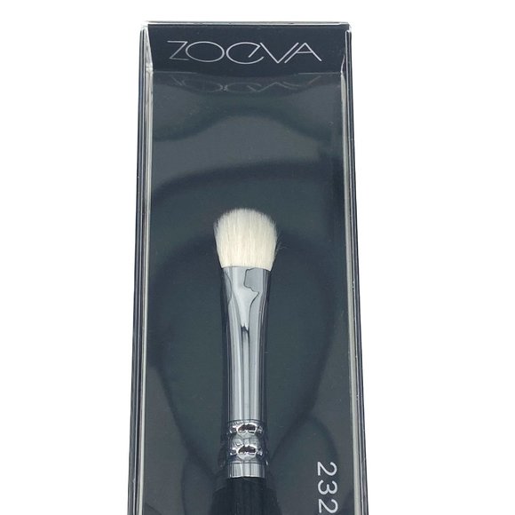 ZOEVA 232 Luxe Classic Shader Brush - Picture 3 of 5